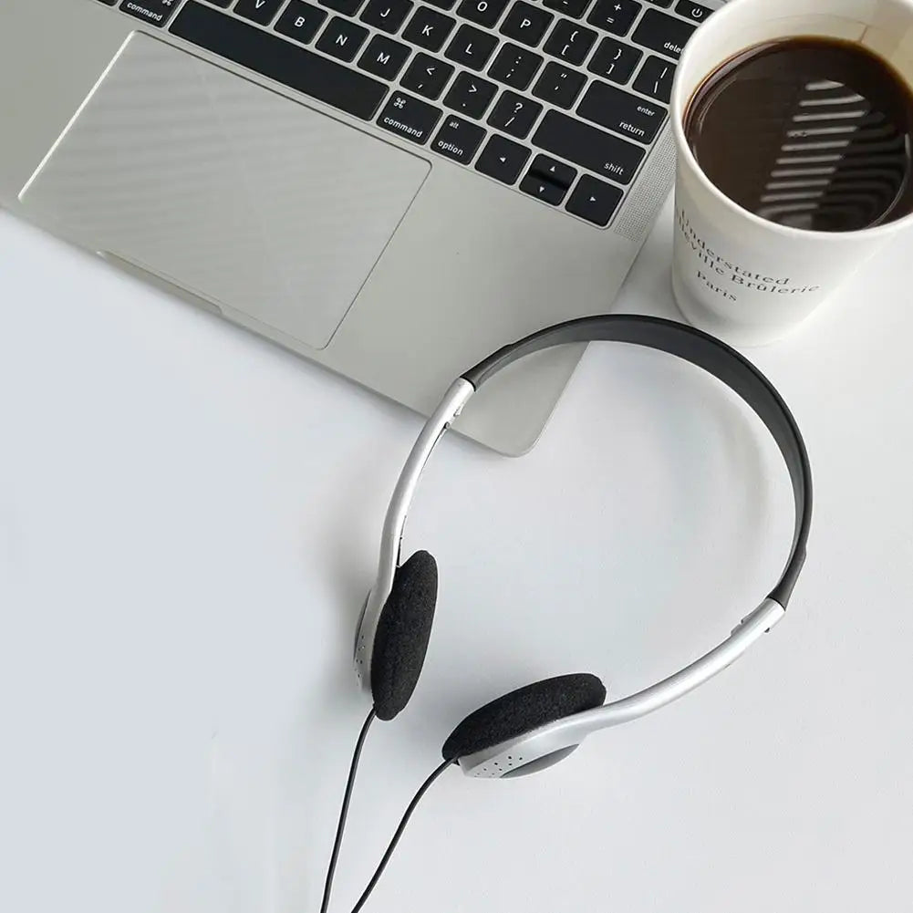 Portable Headphones Personality Retro Nostalgic Headset Black Fashion Style Headset Over Ear Earbud 3.5mm Wired Headset NEW