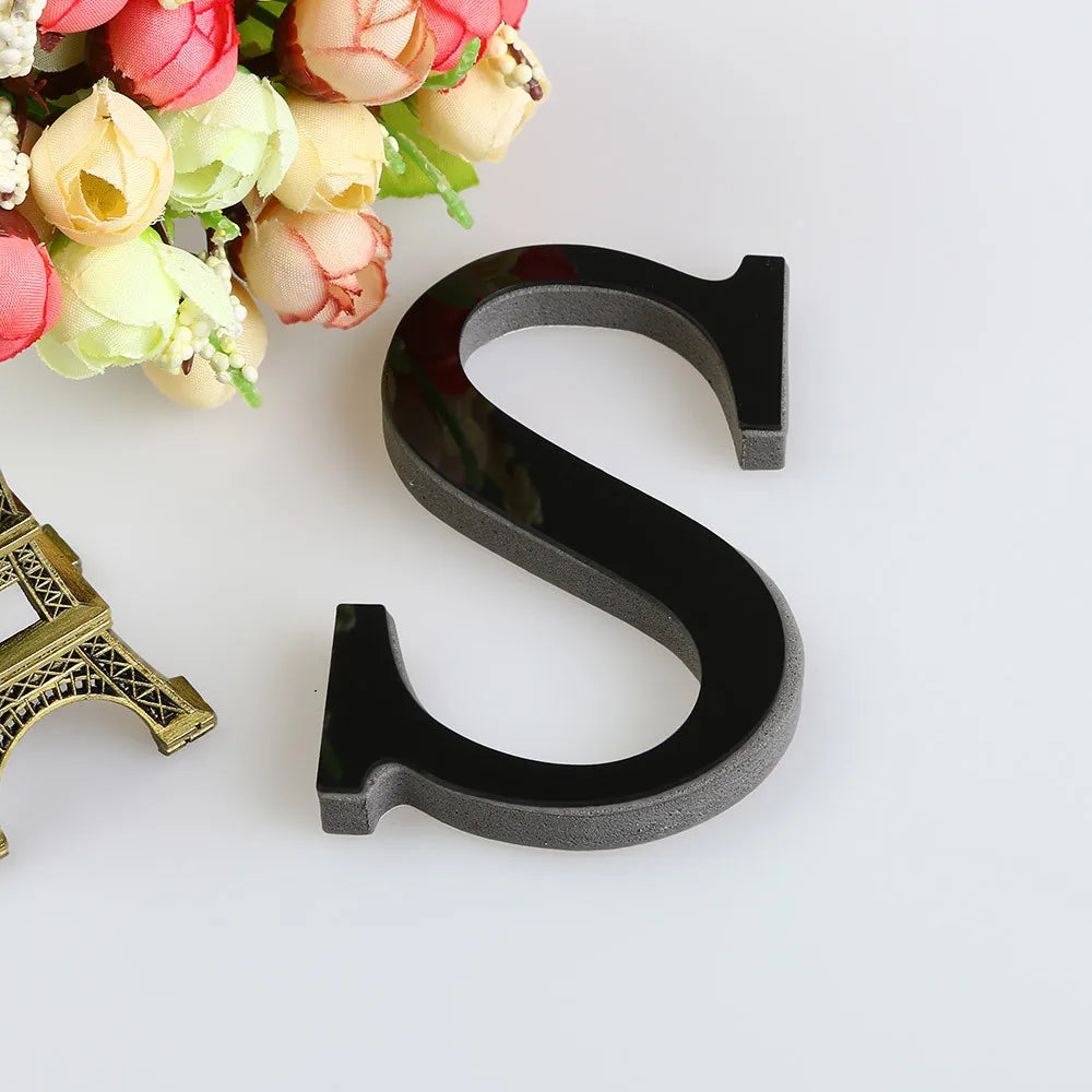 26 Letters Wall Sticker 3D DIY Mirror Acrylic Decals Home Decor Wall Art Mural for party wedding Christmas Retro Wall Art
