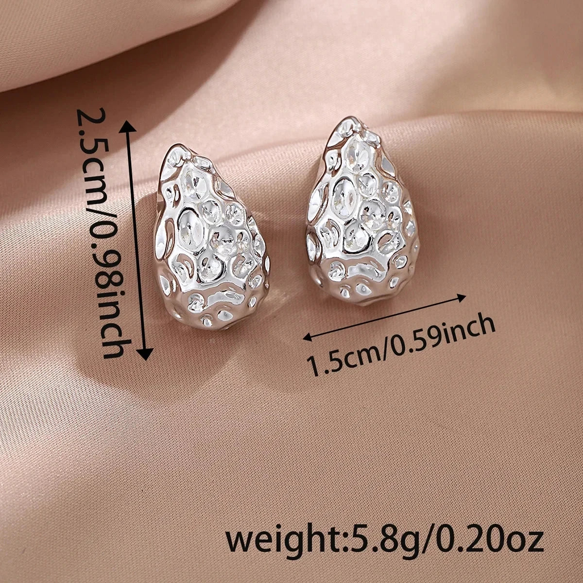 Geometry Twists UV Golden Stud Earrings for Women Simple Versatile Personality Exaggerated Smooth Creative Jewelry Girl Gift