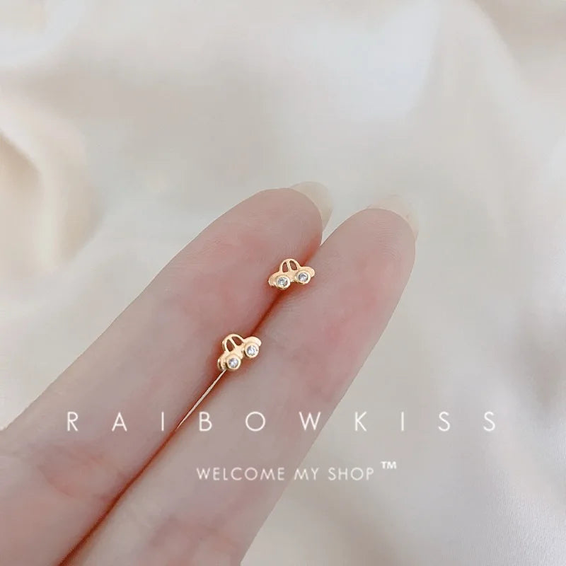 Tibetan Silver Mini Crystal Butterfly Sweet Stud Earrings for Women Flower Helix Cartilage Tragus Lobe Teen Ear Piercing Jewelry