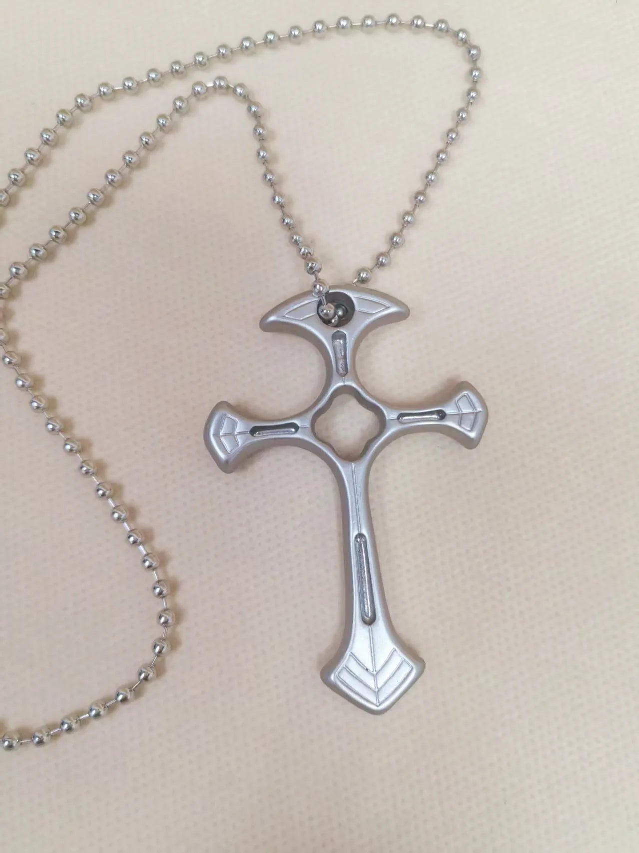 Self Defense Necklace Gadget Personal Security Protection Supplier Emergency EDC Tool