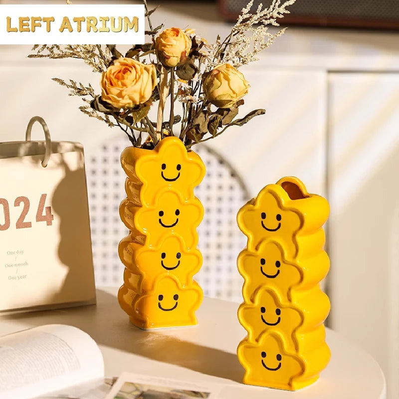 Smiling Ceramic Vase Dried Flower Flower Arrangement Accessories Creative Desktop Mini Vase Ornaments Living Room Decoration