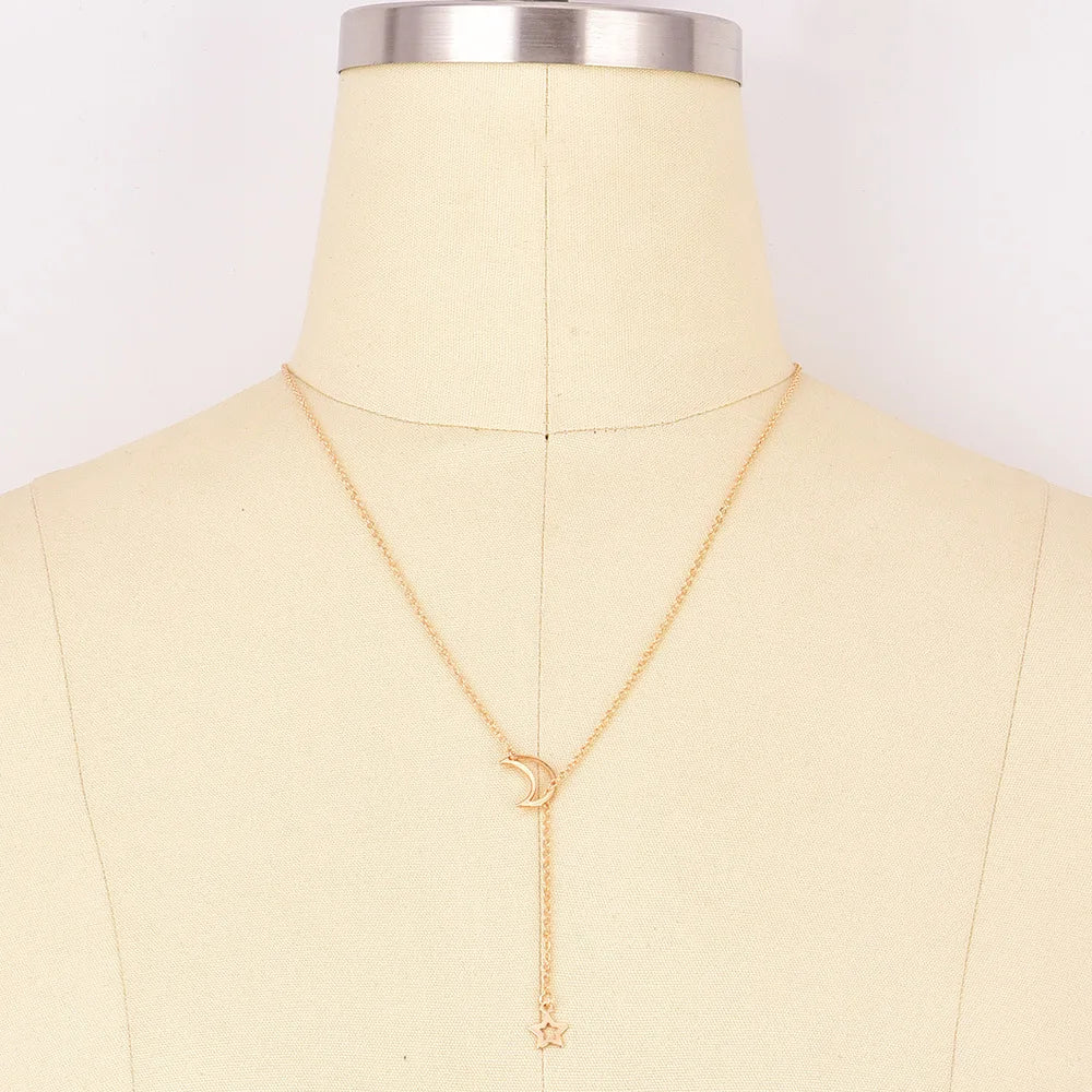 New Simple Moon Star Pendant Choker Necklace Simple Gold Color Alloy Charm Chain Collares Necklace For Women Party Jewelry