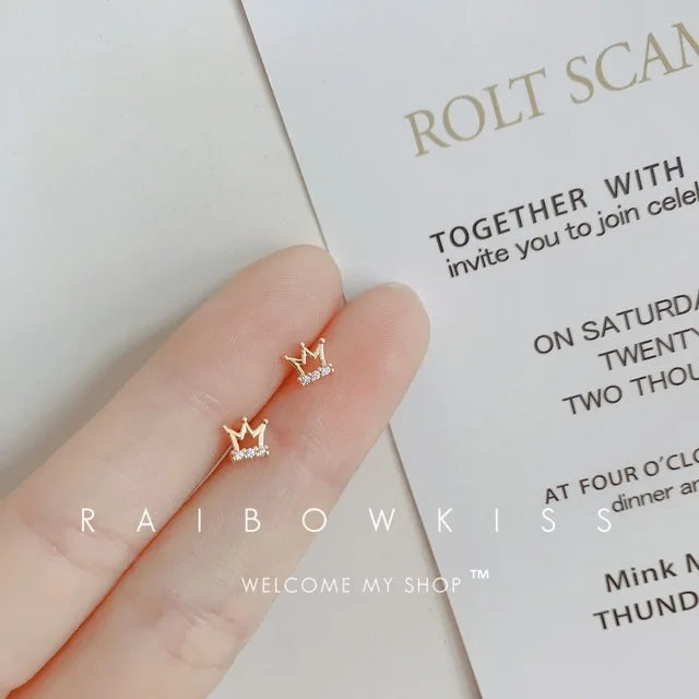Tibetan Silver Mini Crystal Butterfly Sweet Stud Earrings for Women Flower Helix Cartilage Tragus Lobe Teen Ear Piercing Jewelry