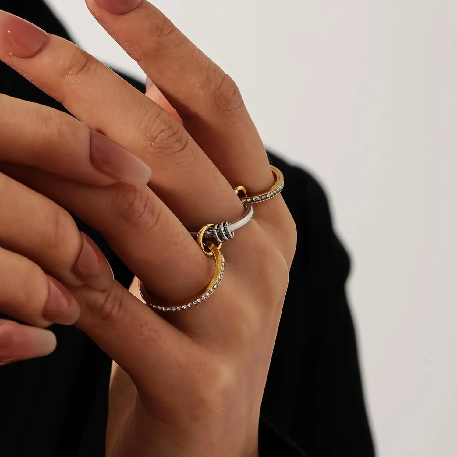 New Stainless Steel Cubic Zirconia Stackable Rings for Women 18k GoldPlating Multi-Link Connected Statement Ring Stack Jewelry