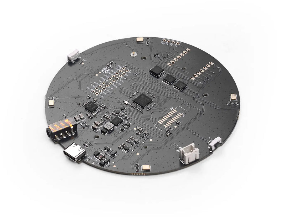 4-Mic Array ReSpeaker XMOS XVF3800 AI Powered ESP32S3 Microphone AEC Meeting Room 5m 360° Far-Field Voice Pickup Wi-Fi Bluetooth